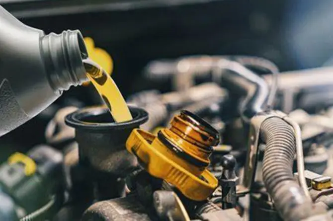 dau-boi-tron-dong-co